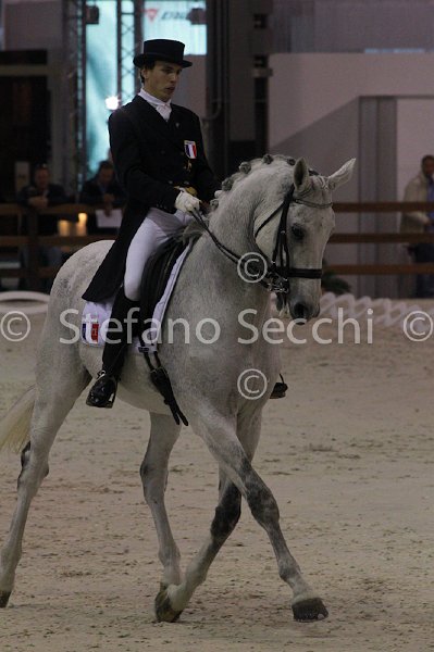 DUPERDU_PASSE PARTOUT_MILANO_2011_SS3_4888.jpg